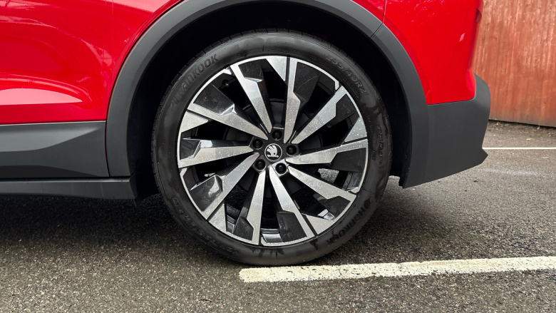 Skoda Elroq 210kW 85 SportLine 82kWh 5dr Auto Electric Estate